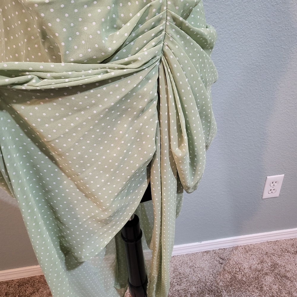 PrettyLittleThing Underwire Detail Draped Midi Dress - Picture 2 of 5